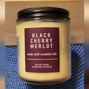 Black CHERRY 🍒 Merlot Candle • Bath & Body